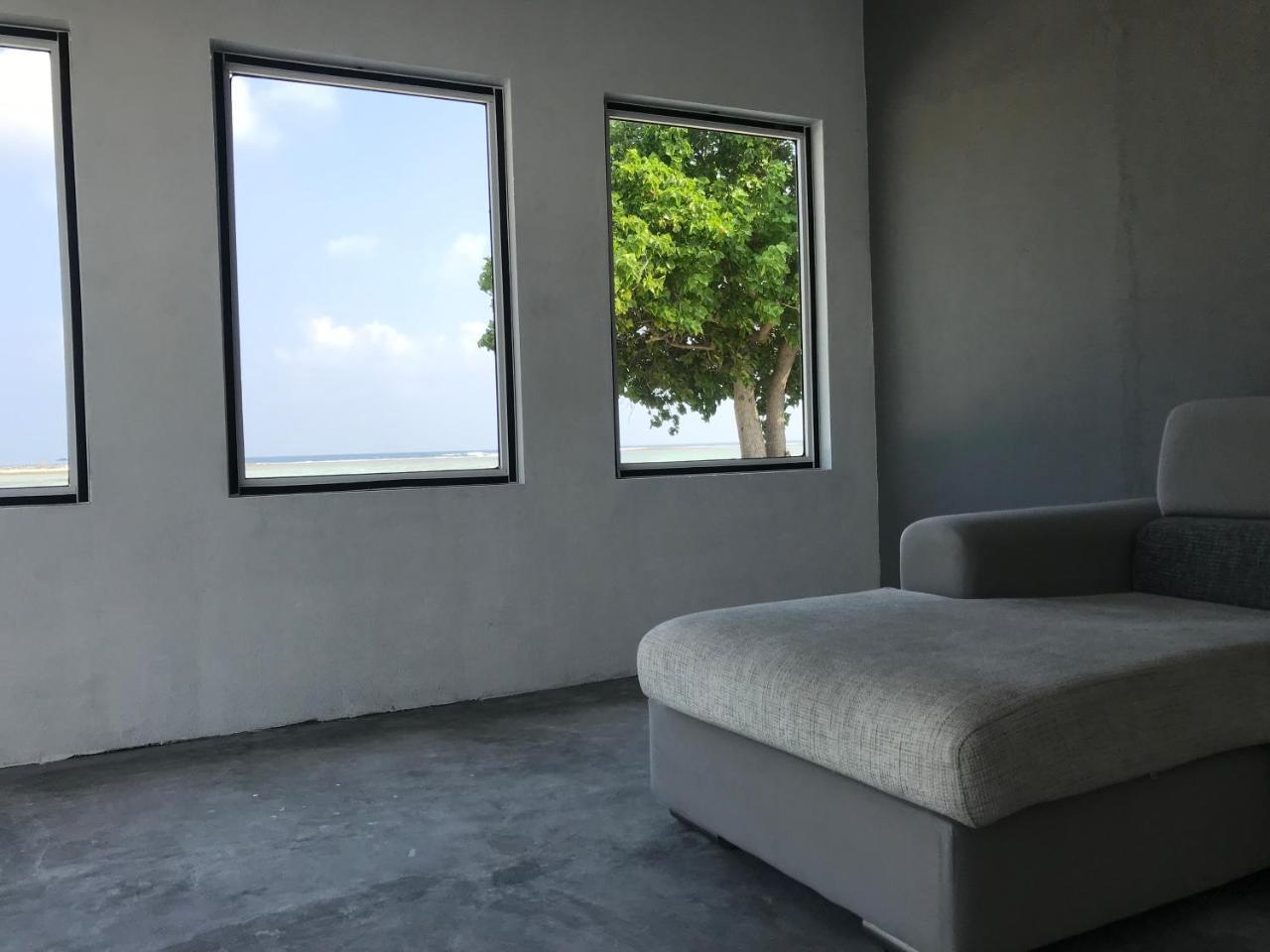 Hotel String Wave Maldives à Gulhi Extérieur photo