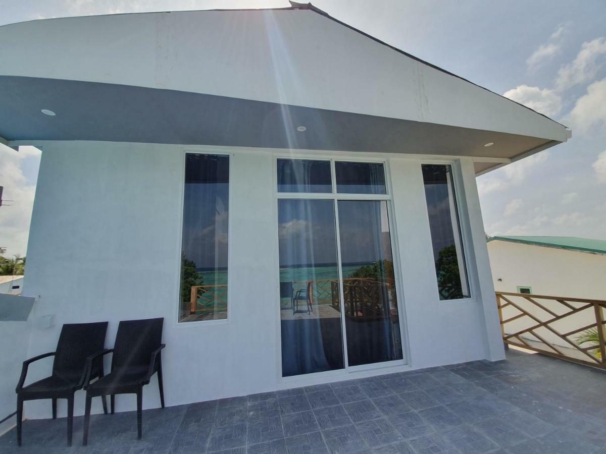Hotel String Wave Maldives à Gulhi Extérieur photo