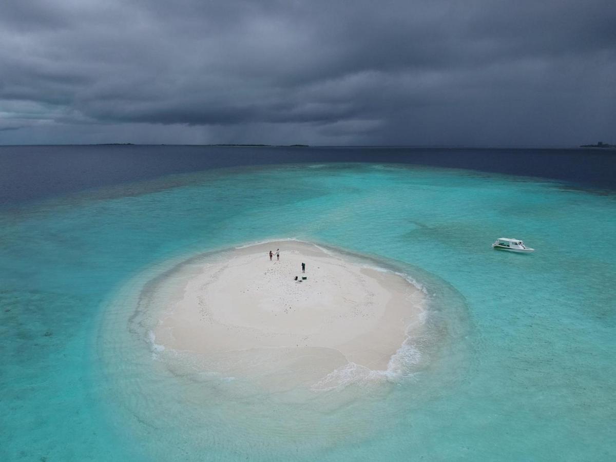 Hotel String Wave Maldives à Gulhi Extérieur photo