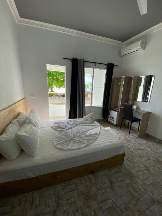 Hotel String Wave Maldives à Gulhi Extérieur photo